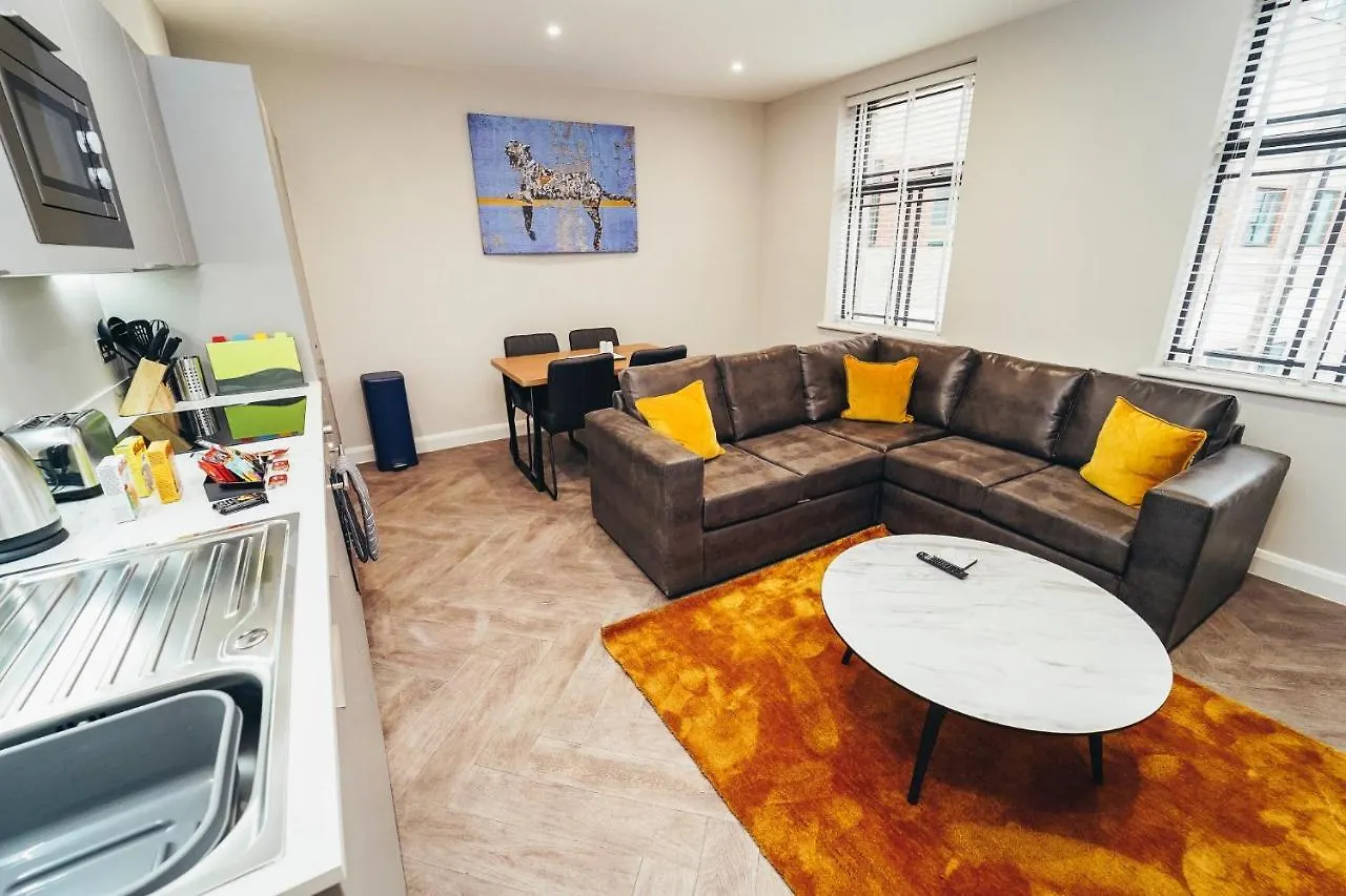 The Stay Company, Whitefriars House Nottingham 0*,  Reino Unido